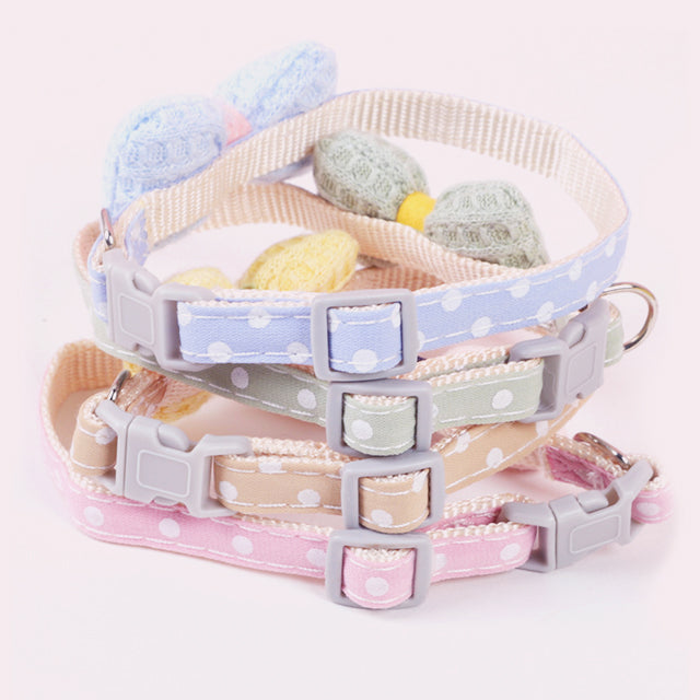 Collare con fiocco a pois multicolor per cani e gatti, larghezza 1 cm, lunghezza fino a 33 cm