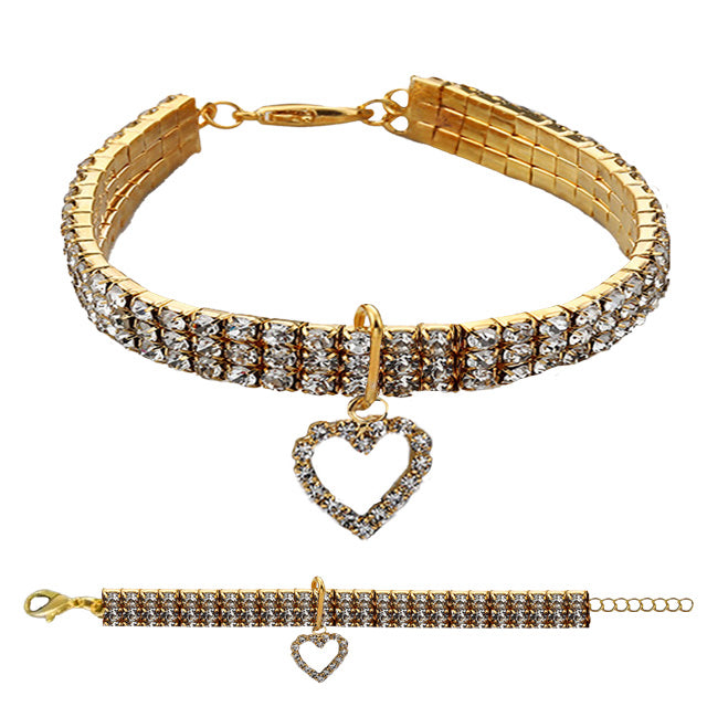 Collare gioiello strass cuore oro per cani con ciondolo decorativo e catena estensibile
