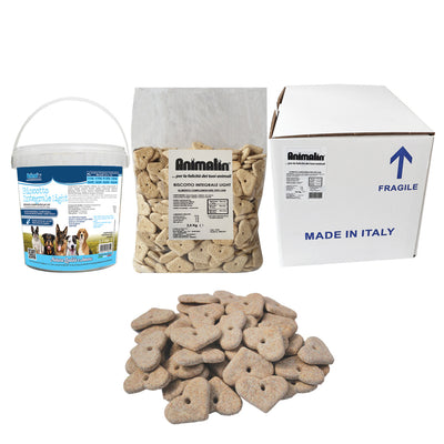 Biscotto integrale light per cani forma cuore, snack italiano leggero