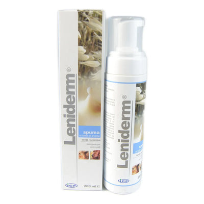 Spuma detergente Leniderm 200 ml all'estratto di avena per cani e gatti senza risciacquo